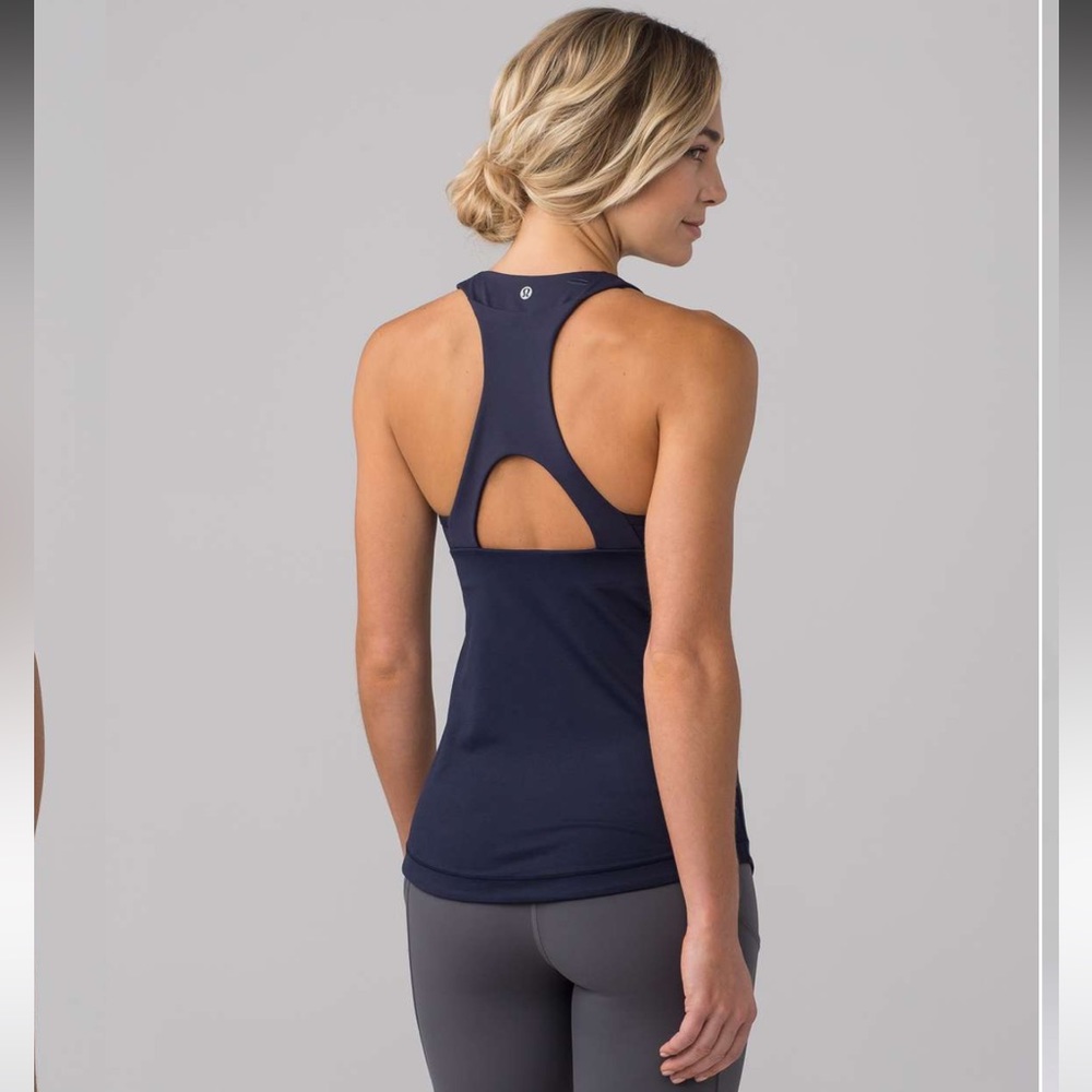 Lululemon Final Lap tank Midnight Navy size 4